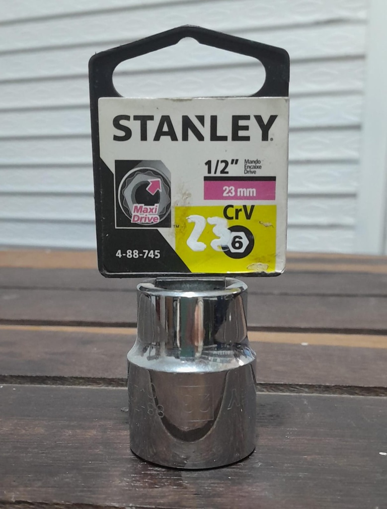 Llave copa cuadrante de 1/2" X 23mm